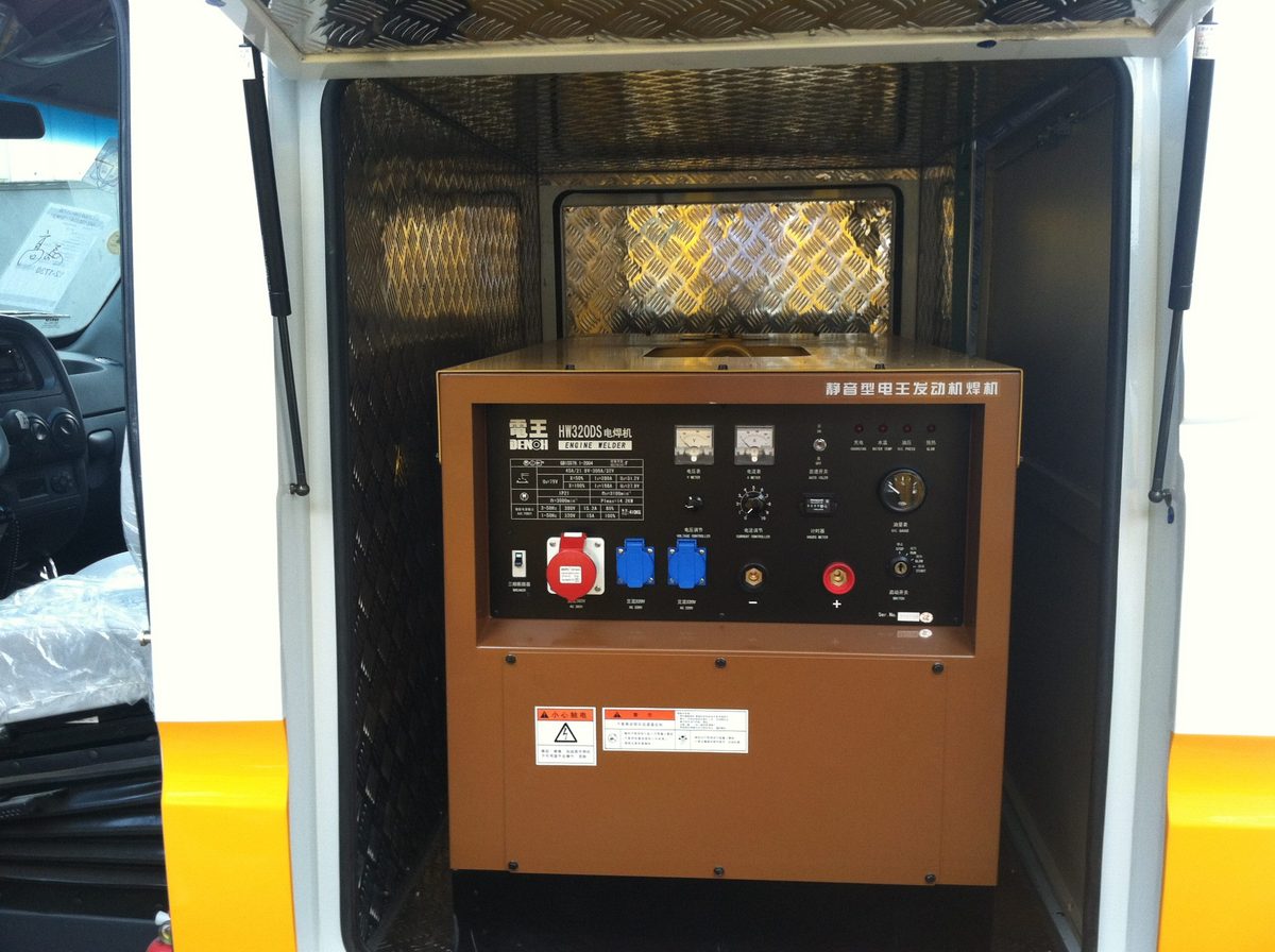 HW450D焊接工程车
